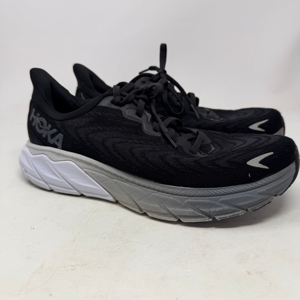 Hoka Running Shoes Mens 8 D Arahi 6 Black White Stability EUC 1123194 BWHT